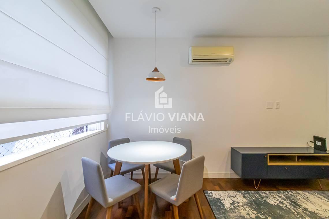 Apartamento com 2 quartos em Copacabana